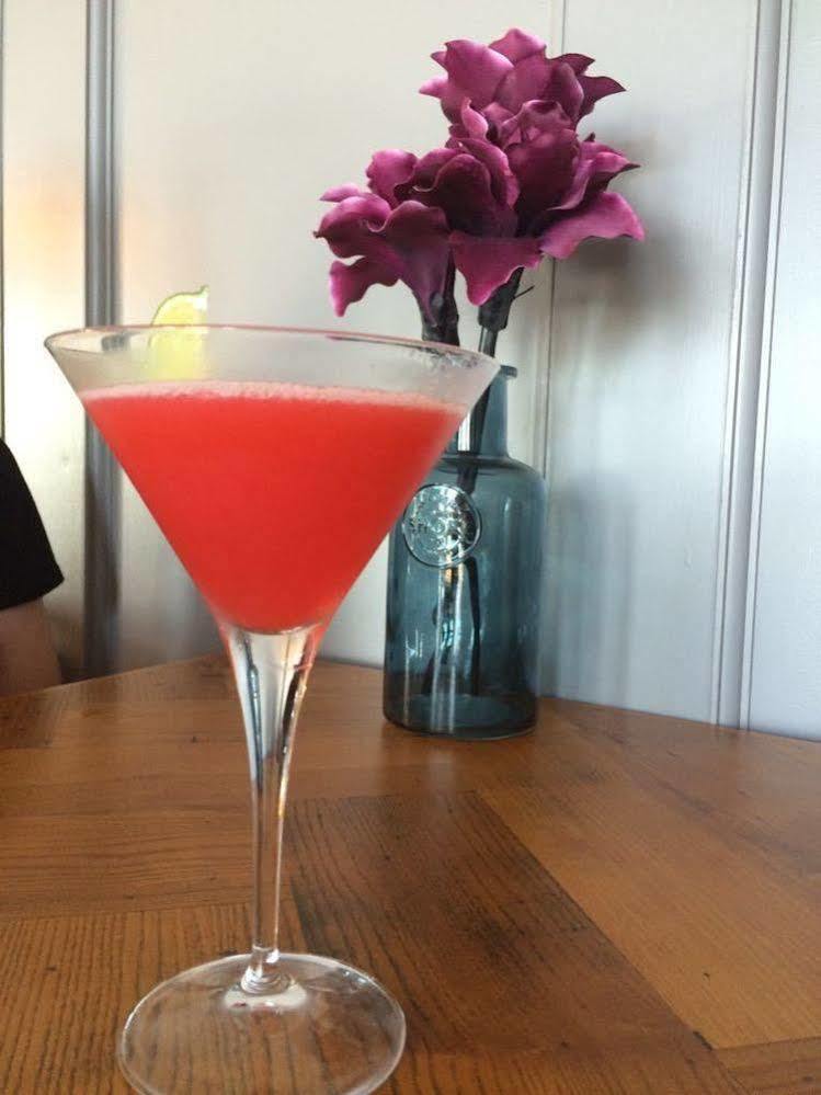 The View Hotel Folkestone, A Member Of Radisson Individuals Екстериор снимка