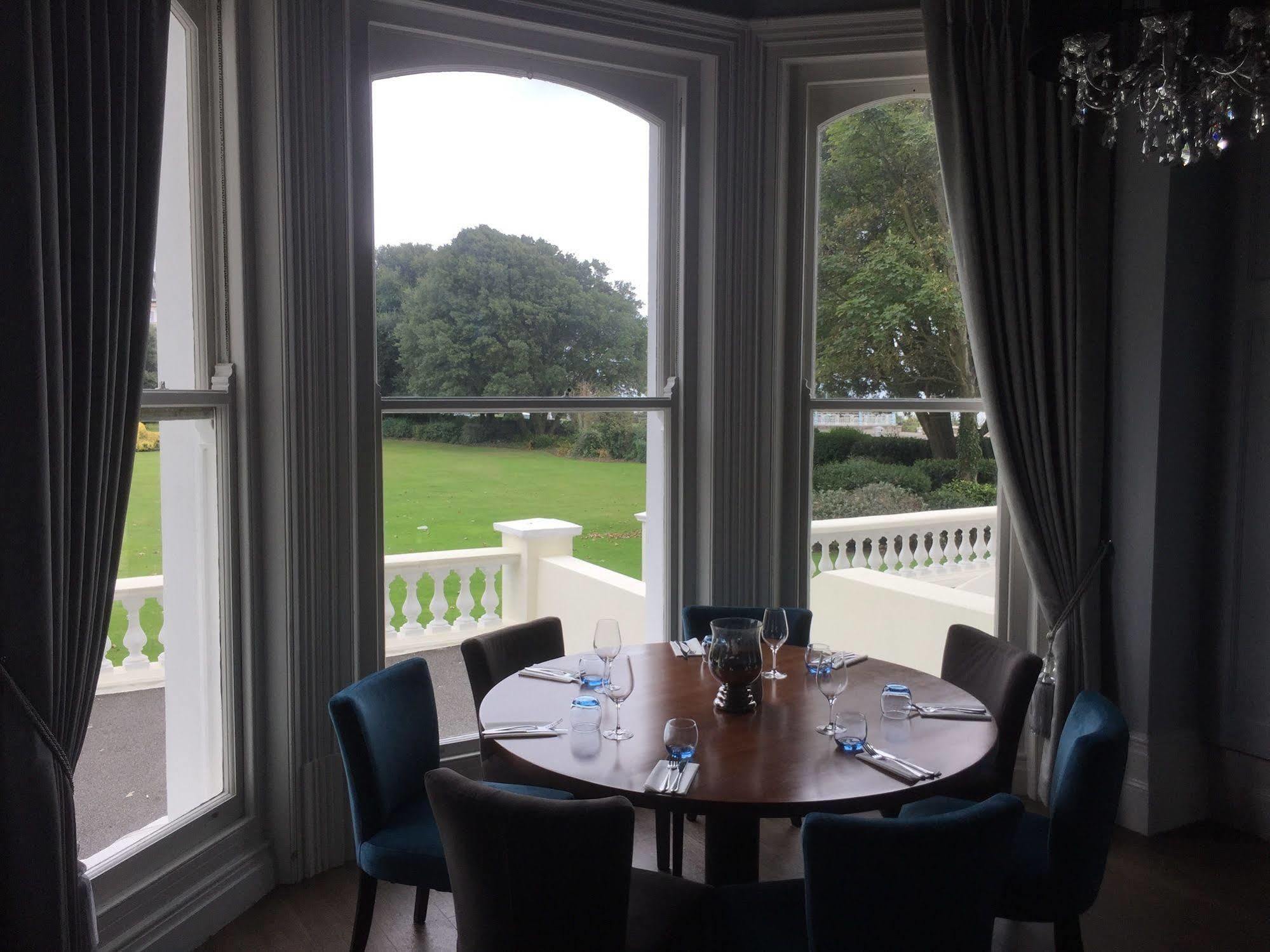 The View Hotel Folkestone, A Member Of Radisson Individuals Екстериор снимка
